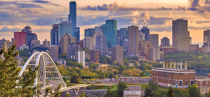 6 Ways an Edmonton Real Estate Lawyer Can Save You Money